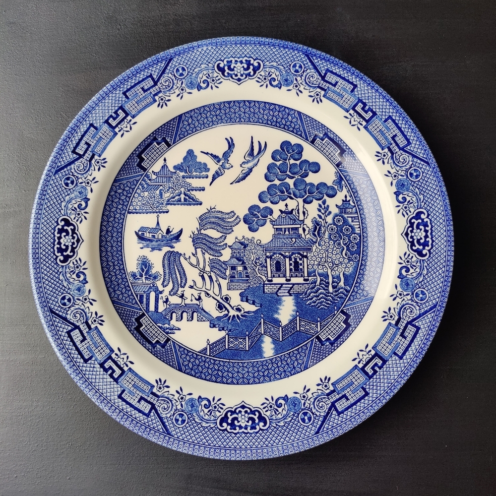1 | 10 inch dinner plate | Blue Willow | Churchill | made in England 🇬🇧